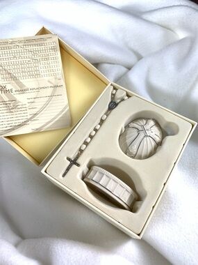 Lenox Ivory Ceramic Rosary Gift Set